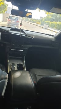 للبيع فورد اكسبلور ٢٣بوليسي هايبرد رقم بغداد بأسمي تبريدقطعة وحدة والم...