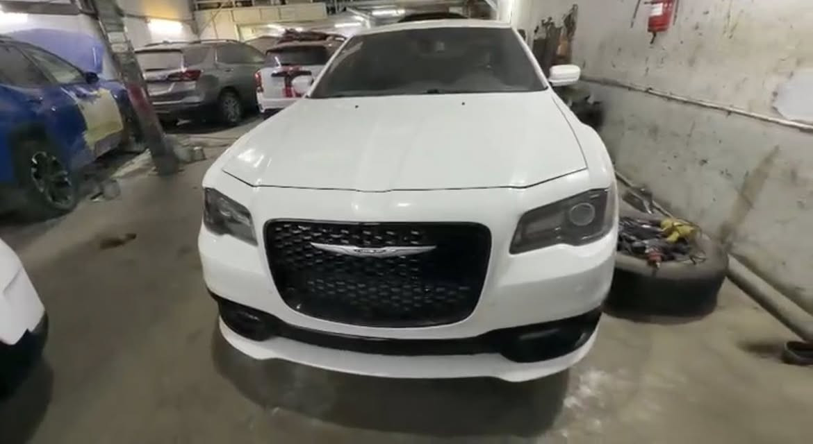 سلام عليكم.   اكلايسر اوباما موديل 2019 تبديل جاملغ امامي موجوده في سفوان السعر 35 ورقه فقط ترهم كتاب ضباط  الاستفسار ***********
