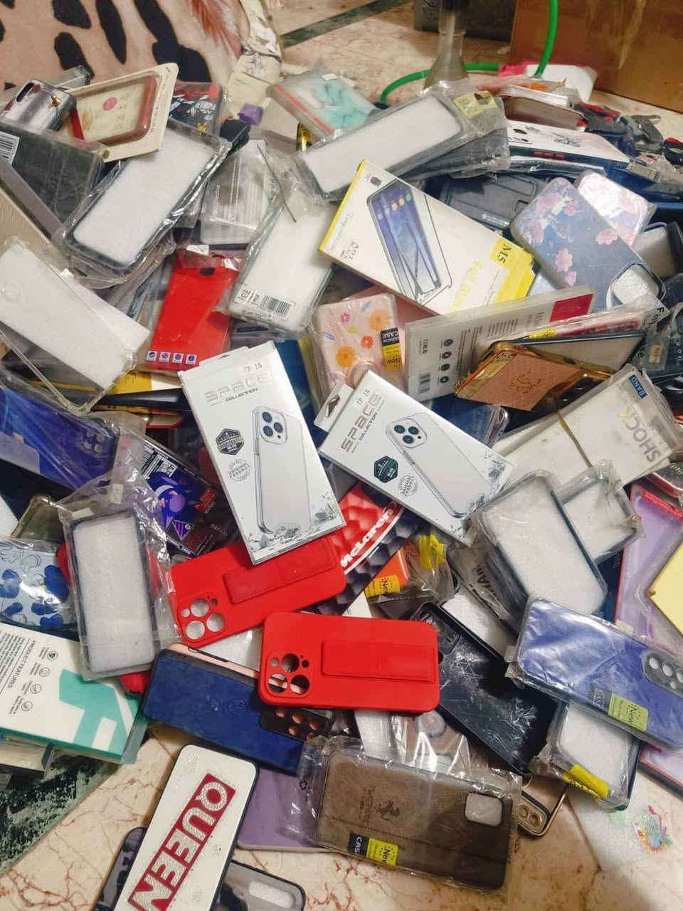 بضاعه امزون كل حاجه وسعرها . اسعار مناسبه 😮🔥
•••••••••••                  
📍العنوان: الفلوجه حي الشهداء_ قرب مرطبات مشمشمه 
••••••••                    
👈👈واتساب  ***********

