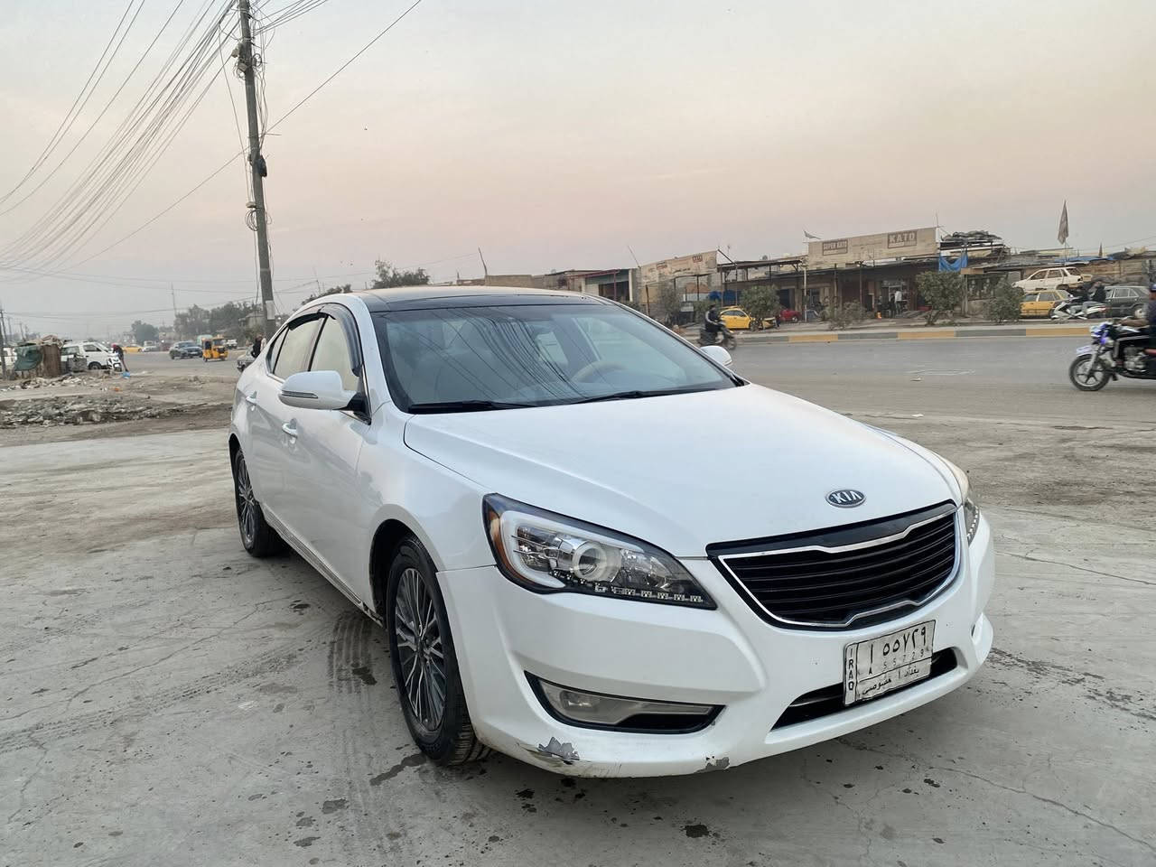 السلام عليكم خوان للبيع كيه كاتنزه 2011 رقم بغداد تحويل مباشر السياره فول مواصفات 1/1 العنوان بغداد حي النصر *********** بسعر مناسب جدا
