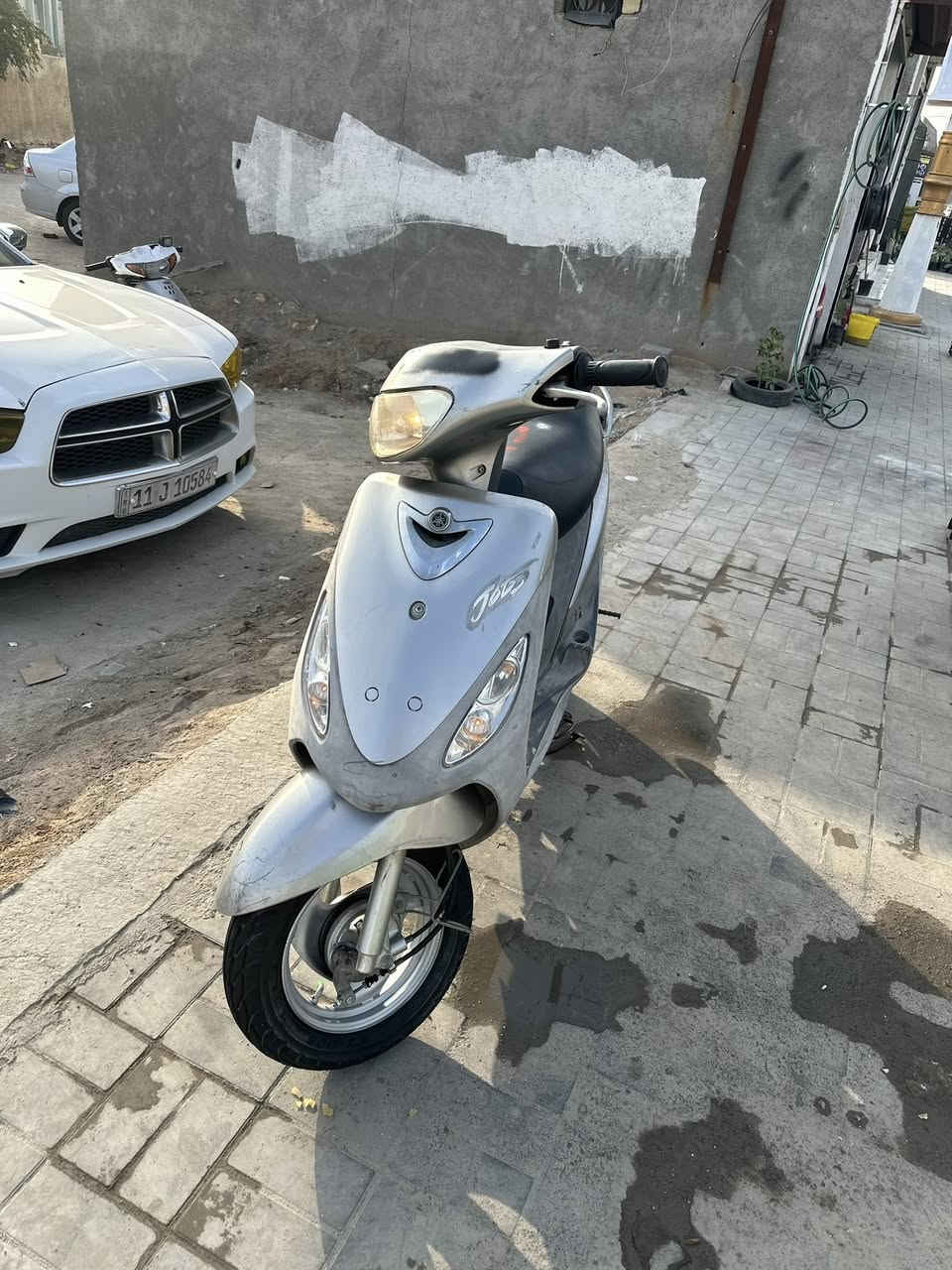 ماكس منغولي دراجه حاويه صالها شهر مخذها من رحمان دراجه كرتون ختم واحد بصمه باتري جديد نكره سلف شرط برغي ممفتوح بيها بلك مالتها فتحته بيدي عنوان قشله سعرها 900 الف الشراي يتصل ***********
