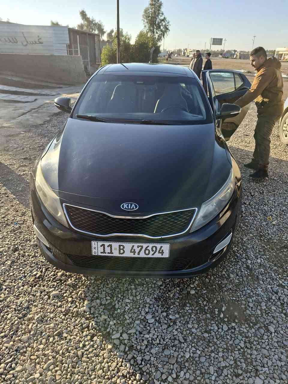 اوبتما للبيع
موديل 2015. 
رقم بغداد 
بسمي سياره حلوه بمعنه الكلمه احلى من الصور 
بصمه تشغيل تبريد تدفئه كهربائيات كامله كله شغل 
فول مواصفات كير مكينه شرط السونار مرفق مع الصور 
السعر 115 بيها مجال بسيط 
مامتواجد ع الفيس 
رقم الهاتف ***********
