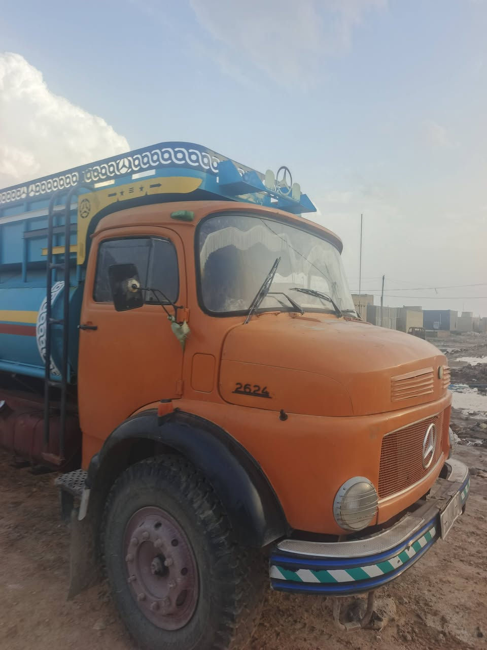 سلام عليكم  ابردين للبيع عشره طن مكفوله كفاله عامه رقم انكليزي شاصي ومحرك شرط الاستفسار ***********
