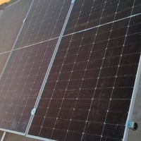 منظومة شمسية • انفرتر 6.2 كيلوواط • بطارية 15 كيلوواط ساعة