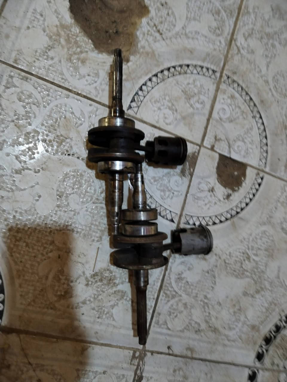 سلام عليكم غراض تفصيخ وجديد وتواير جديد وحاويه محل علاوي ابن محمد سماوه خشابه مقابل سفان شتريد موجود يمي ماكس دراجات موجود رقمي *********** واتساب شراي يجي للمحل ويدلل كلشي نصلح حته باسكلات
