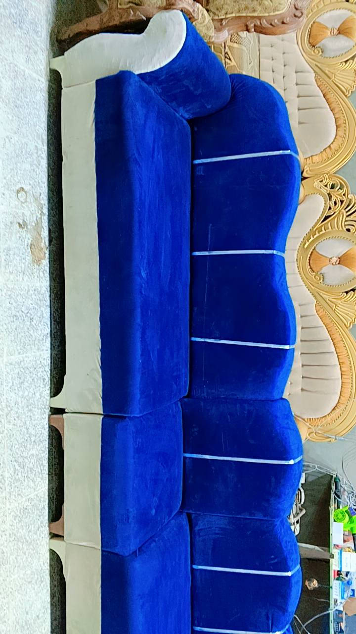 ديوان تسكام اربيل 10 مقاعد تسكام سعر 250 الف واتسب ***********
