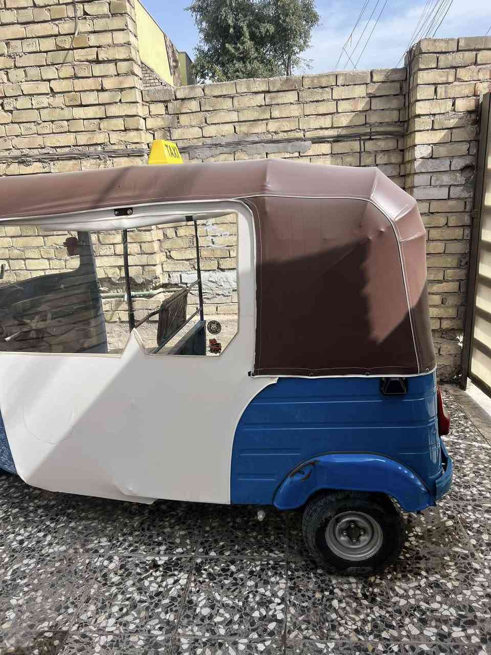 سلام عليكم تكتك ٢٠٢٠ اخت الكفاله بيها صبغ نص لغد دوس مامعمره ولا واصللهن مكينه مامجفته مامفتوح بيها برغي بس تنقص بين فتره وفتره ربع نص حسب واني قليل حيل اطلع بيها ب ٨ وبيها مجال مكاني الدوره حي الصحه *********** واتساب
*********** اتصال فيس مامتواجد
