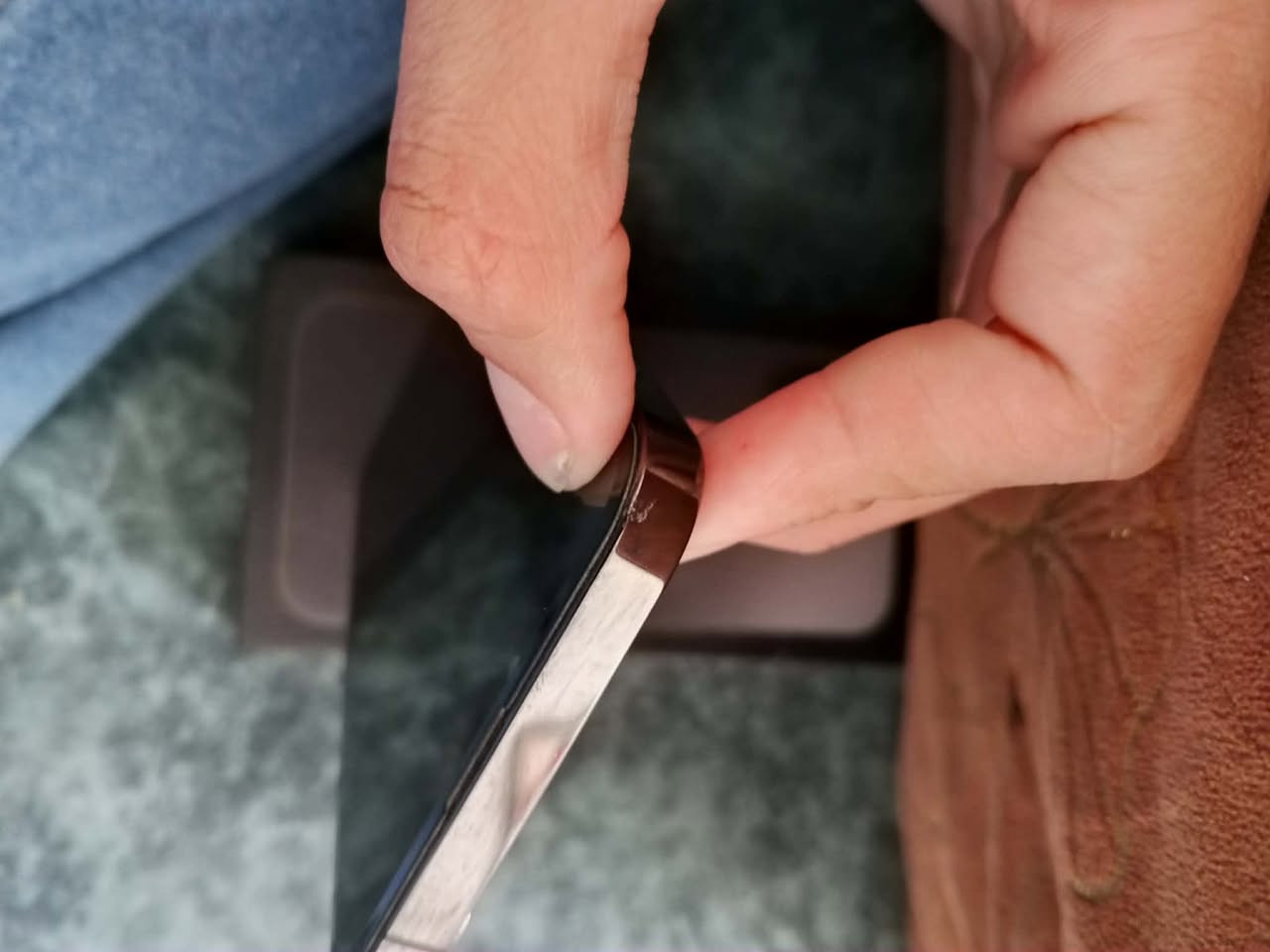 سلام عليكم ايفون ١٣ برو ماكس كلشي ما مبدل بي ذاكرة ٢٥٦ بطاريه ٨٠  بي طخه بسيطه من فوك بغداد للاستفسار خاص


**إذا كنت صاحب هذا الإعلان وتريد حذفه لأي سبب، رجاءا أرسل رسالة إلى الدعم الفني**