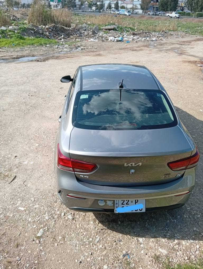 كيا ريو شكل جديد 2022
سيارة قوي سريع رزن بالشارع
واقتصادي من ناحية البنزين
محرك 16 دوش فول اقتصادي
تنفس طبيعي ومحرك قوي
مواصفات شاشة كبيرة كاميرة دوارة نظام ثلاثة قيادة تحكم استيرن وبها فول حساسات
سيارة حادثت بسيط بس بونيد
وايرباك استيرن فقط وبها مكانين 
بارد كلش قليل واصغار 
سنوية باسمي مال بيت مو مال معارض تريد باجر أحول باسمك
مكان سيارة كركوك
سعرها 129 ورقة 
اي استفسار على هذا الرقم
( *********** ) كركوك, العراق
