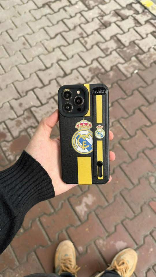 متوفرات #كفرات #ريال مدريد &#برشلونه
#جمله
بسعر الفين ونص

 ايتم كامل من 11عادي ل17ماكس فقط ناقص 13و12


**إذا كنت صاحب هذا الإعلان وتريد حذفه لأي سبب، رجاءا أرسل رسالة إلى الدعم الفني**