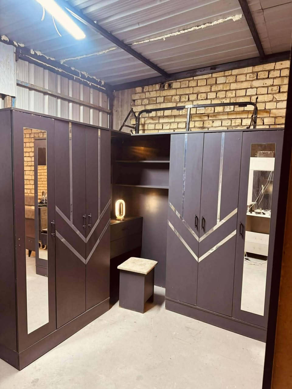 غرفة نوم مستعملة❤
نضافة90 ٪💯
عدد القطع / 6
نضام / موديل زاويه ابواب 
سعرها / 550 ❤
شد ونقل داخل بغداد مجاني❤
يوجود توصيل محافضات ❤
للحجز اخذ سكرين وتفضل خاص او وات ساب ***********
