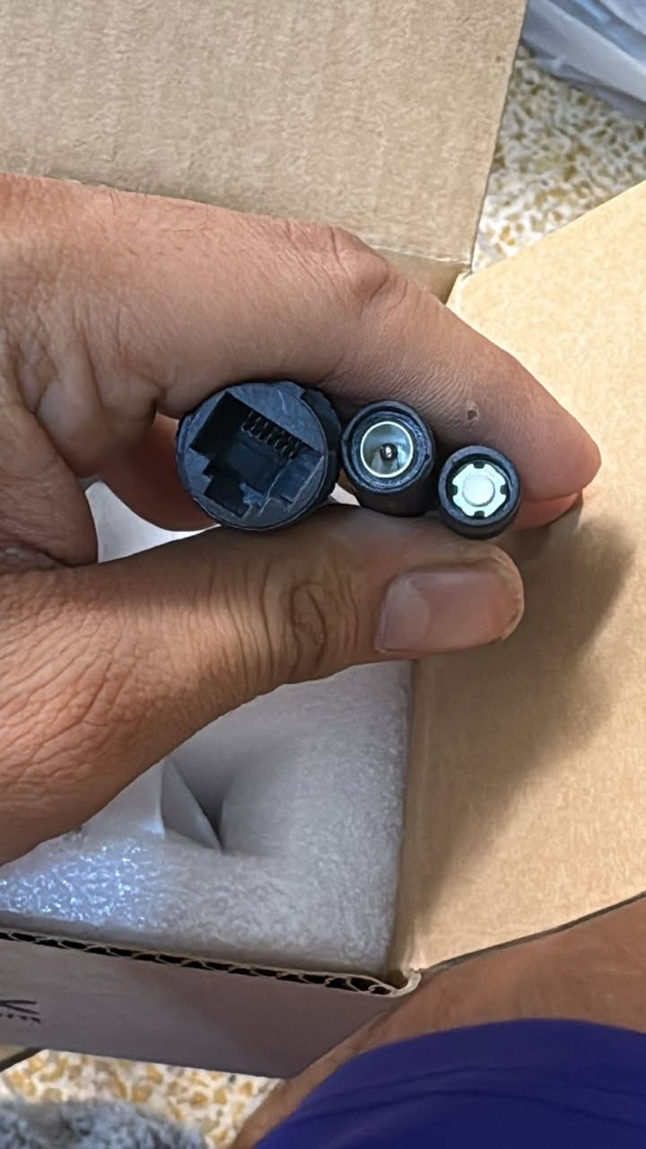 السلام عليكم ، متوفر كاميرات ريو لينك نوع (اي بي) القطعة 20الف مع التوصيل والي يريد كل الكمية سعر مختلف على الخاص او على الواتساب ***********
