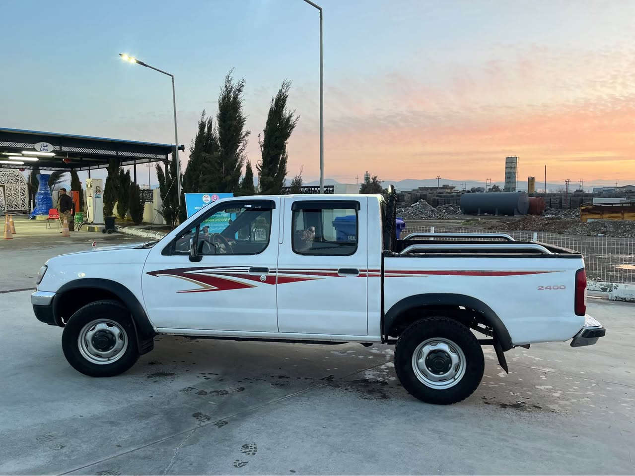 ***********-***********
نیسان مۆدێل۲٠٠۳ ، بە نزین   ئیستیراد خاس ،  کیتابی موزایدە بۆ کراوە ،کۆدی ئاسایشی هەیە بە ناو خۆمەویە  گێر و مەکنەو ئەکسلی بەشەرت ،تەبرید و پاوەر  کامل لایتی پێشەوە و دواوەی تازەیە ،سەیارەکە دەحم و لێدراو و موس و براوەی نییە  ، لە جوانیدا نمونەیە نرخی تەنها 72 گەلاو معامەلە ، تکایە گەر موشتەری بویت تلفۆن بکە ولامی نامە نادەمە

***********-*********** السليمانية, العراق
