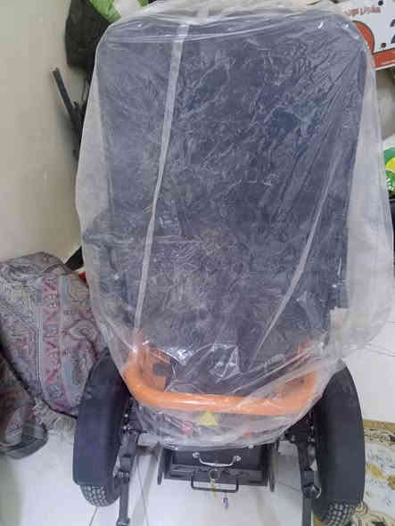 كرسي كهربائي جديد للبيع سعره 800للاستفسار ***********
