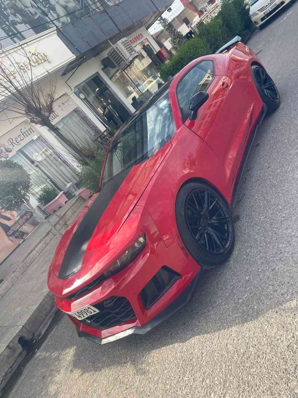 للبيع كمارو 2016                  ماشي 73 سياره بي قطعتين صبغ ومكانين بارد محرك 4 سلندر بدون عيب بدون فتح  سنويه هزه فحص كله بل شرط.                  مكان سياره اربيل     سعر 100 يعني دفتر
***********
فقط بيع
