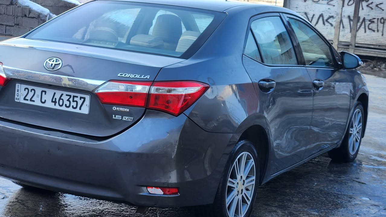 السلام عليكم كورلا للبيع موديل 2015 خليجي بيها حادث تبديل قطعتين بنيد وباب الصدر بدون دواخل تحويل مباشر بسمي الاسعر ١١٥ وبيها مجال مكان بغداد الغزاليه ملاحظه بيها مكانات حالوب بس مو كلش مبين *********** مكان بغداد الغزاليه
