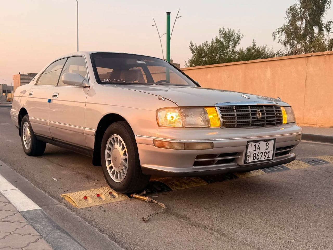سلام عليكم سياره بطه فصل البيع فقط سياره كفاله عامه من كلشي سياره تسجيل جديد يعني مزاد سنويه مجدده القايت 29 سياره كفاله من الكص ونقل جثه ول ضربه كير مكينه كرتون تبريد ثلج❄️ حداديه كهربائيات كله شقاله تايرات جدد كشنات كهربايه قرفه جديده لايت زنون سياره  ما ماشيه جديد مال جناي العنوان بصره رقم الهاتف ***********.     ***********. السعر 77بيه مجال
