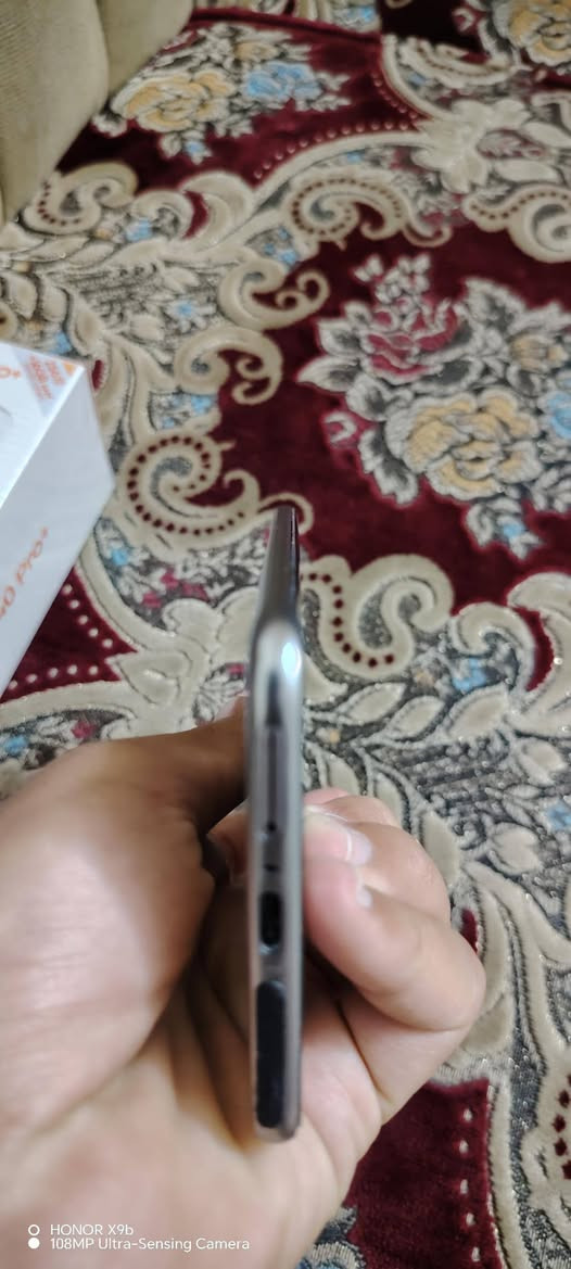 السلام عليكم تليفون للبيع تكنو 41. احد المعالجG 200 كاميرا الخلفيه50M ،كاميرا اماميه13M , بطاريه 5200،الاصدار 15 جهاز جديد  ما مستخدم كيته 256 ، سعر 350 وبي مجال جهاز فحص جهاز كامل ويا اغراضه ستفسار ***********, بي وتساب
