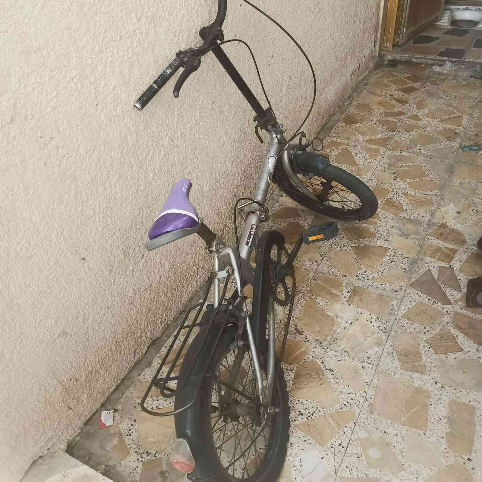 اغراظ بيت بيع اسعار مناسب جدا اي سؤال بل خدمه


**إذا كنت صاحب هذا الإعلان وتريد حذفه لأي سبب، رجاءا أرسل رسالة إلى الدعم الفني**