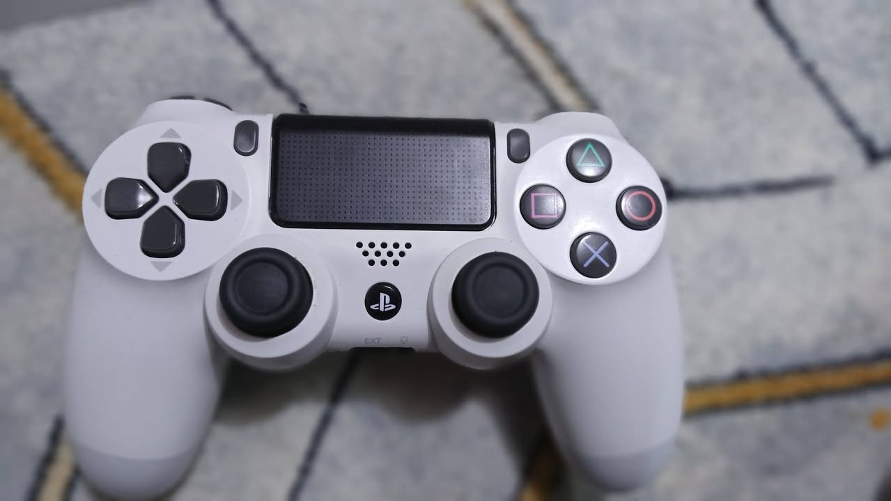 بسم الله الرحمن الرحيم
جهاز ps4 مهكررر!
نظام [9:00]!! أفضل نظام بالتهكير
500GB
جهاز مامفتوح ولا داخل صيانة نظافته مثل الصورة وأنظف بعد
الجهاز وياه يدة وحدة
وياه ملحقات كاملة كيبل HD، كيبل باور، كيبل شحن
ملاحظة[الجهاز يجي وياه 850UBS  اشتريته قبل اقل من شهرين بطاريات فولل ]
السعر خاص


**إذا كنت صاحب هذا الإعلان وتريد حذفه لأي سبب، رجاءا أرسل رسالة إلى الدعم الفني**