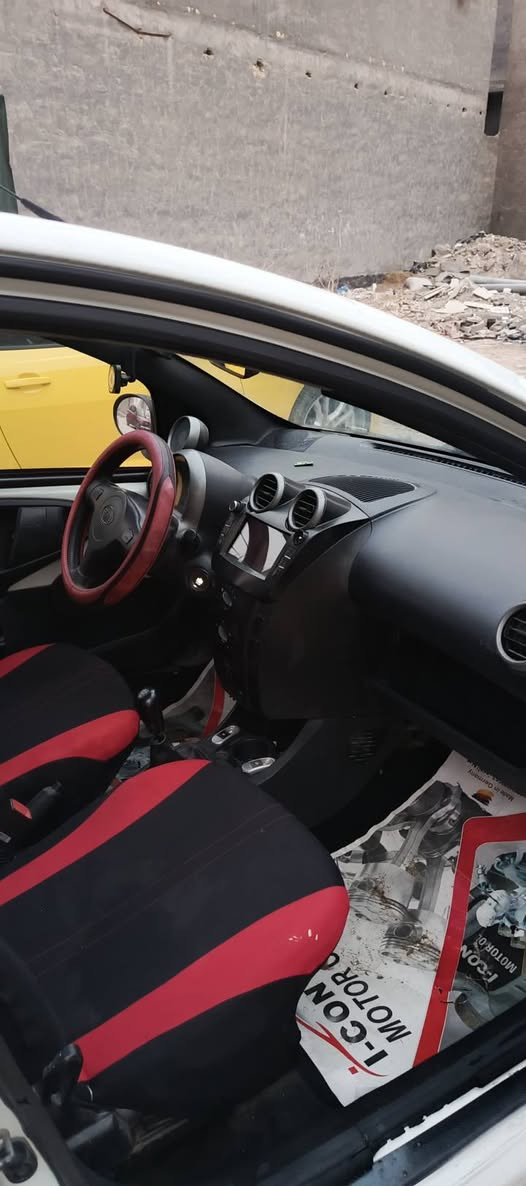 BYD. F0.2013بصمه 
سياره 3 سلندر اقتصاديه رقم جديد كربلاء الى 2031مداور مباشر كير عادي تبريد ومكينه وكير وحداديه مكفوله كامره حساسات شاشه اندرويد .دوشمه ويل كب تايرات وباتري وفيت بم ومنضومه وقود كله جديد كهربائيات بلاديه على وضع الشركه بيه فقط لدوسه مصبوغه مقدار شبر ونص وعندي لصوره قبل ماتنصبغ  السياره محتاجه فقط بك لايت وكشاف واحد امامي مبلغ السياره 27$ وبي مجال مكانه بابل/ القاسم 
رقم الهاتف مع الواتساب ***********
(وَاللَّهُ يَرْزُقُ مَنْ يَشَاءُ بِغَيْرِ حِسَابٍ)
