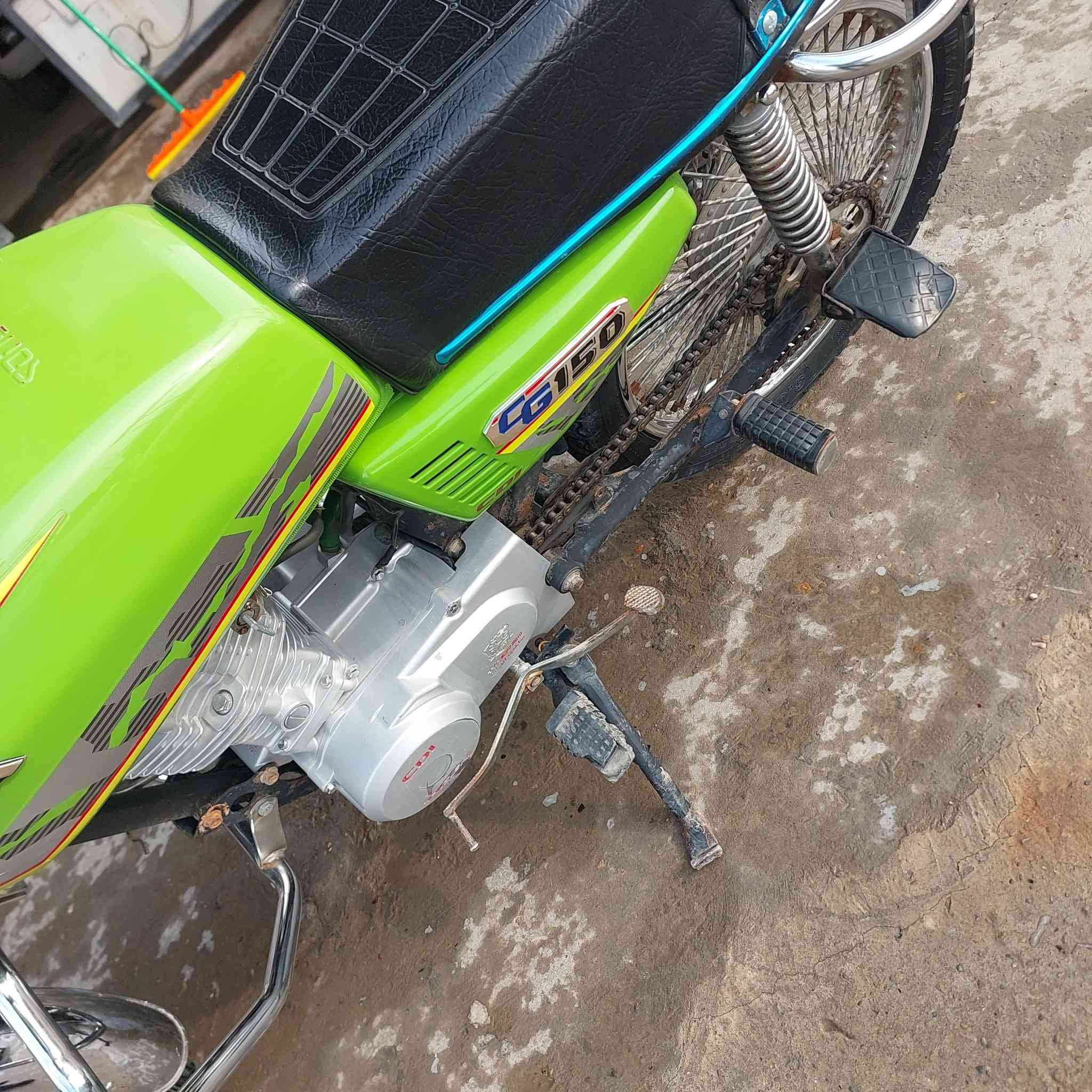 للبيع ***********
450 الف في بلد جمعية الامام
