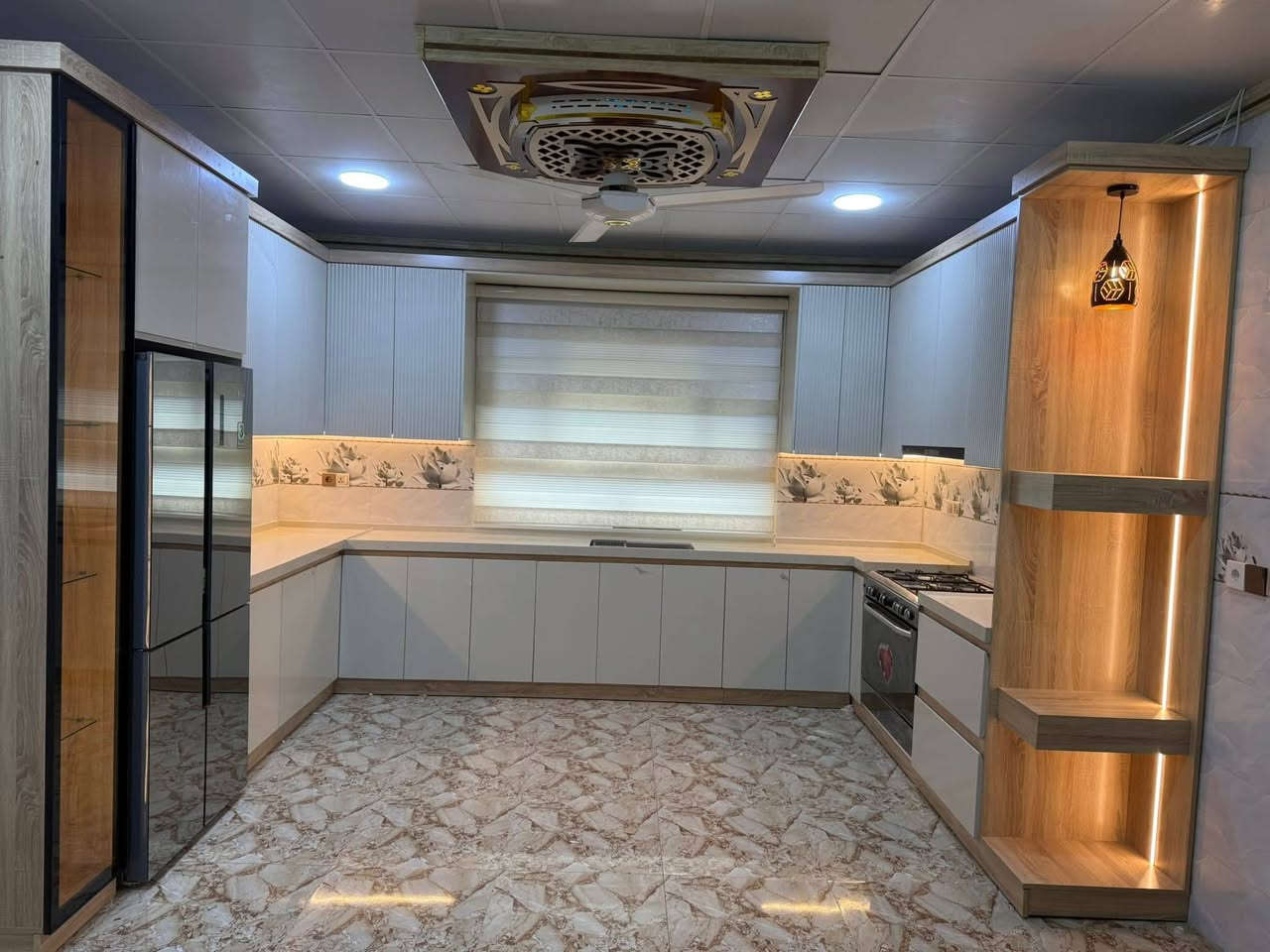 شركه سدره المنتهى المطابخ التركيه والحديثه نشتغل تفصال حسب طلب الزبون بسعار جداً  مناسبة شغل درجه ولى خشب تركي أصلي اج دي اف عمق 60 كامل مرمر للحجز والستفسار واتساب ***********
