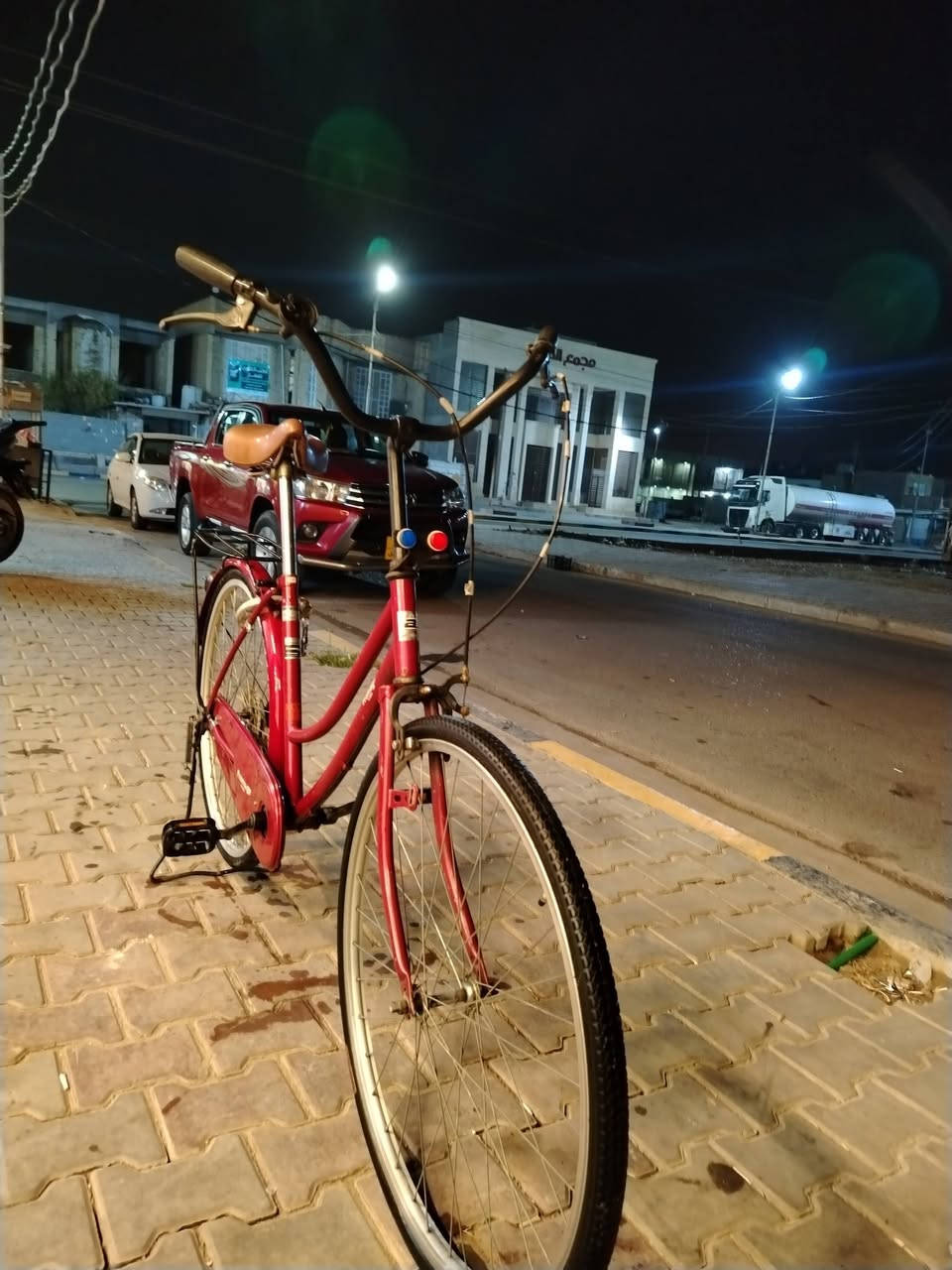 السلام عليكم ورحمة الله
عندي باسكل البيع نضيف كلشي ماابي
بااله حجم 26سعر خاص
رقم الهاتف ***********
