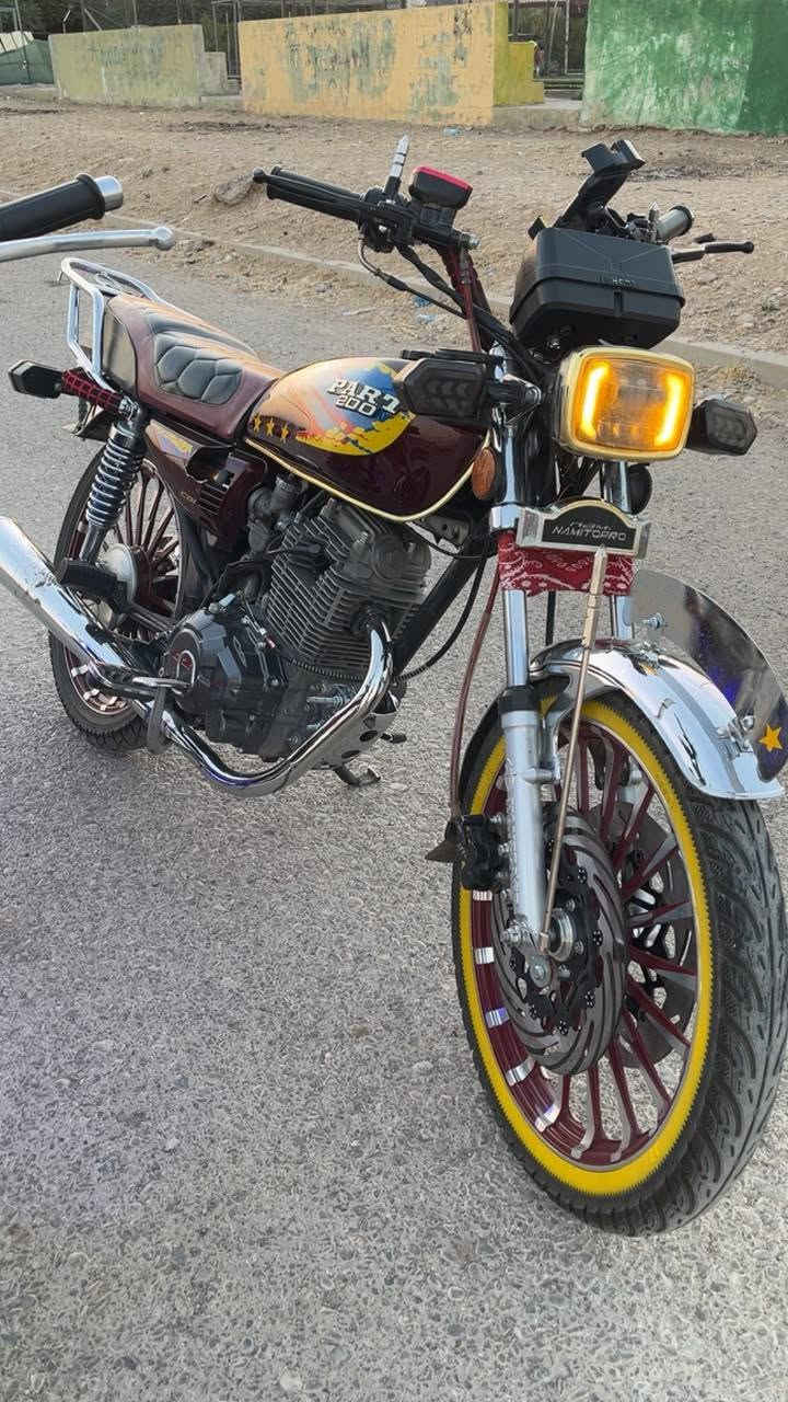 سلام عليكم 
دراجه مكينه 300cc crx 2026للبيع
مكينه كبس منفيست الاصلي اربيل 
*********** 
السعر 1250000 أو بيها مجال
