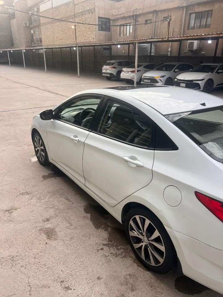 اكسنت 2015 خليجي محرك 1600
سنوية ب اسمي لحد سنة 2027
السونار مرفق وياها 
ماشية 139,000 
سعرها 10,900$ 
وبيها مجال بسيط 
فتحه - اشاير بالمري - تحكم ستيرن جهتين ـ تبريد تدفئه شغاله - شاشه و كاميرا خلفيه  
سيارة  بس محسن صوت دوانز مسامع صيف شتاء الحمدالله
رقم التلفون ***********
متواجدة السيارة من الصبح لليل بالكرادة وبعد 10مساءا بحي الجهاد
