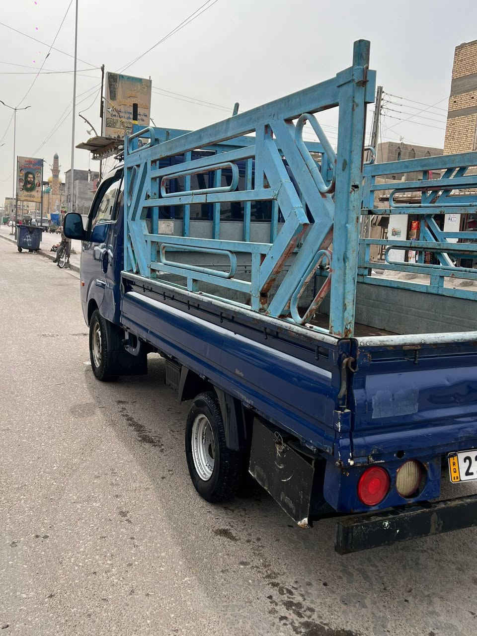 سلام عليكم كيا بنكوحمل دوات ٢٠٠١٠ بيهه رقم وسنويه القايه ٢٠٠٣٠ تنتهي وبيه حصه كاز كل محطات بس المحجر مو وياهه سعر ٤٨ بيهه مجال العنوان بصره *********** اني مكلف بل نشر
