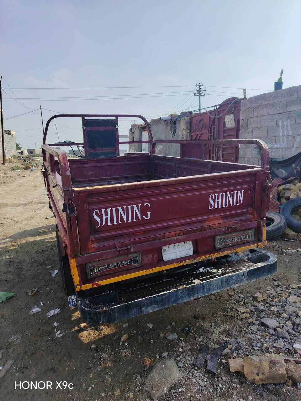 السلام عليكم حياكم الله ستوتة للبيع اصولية الستوتة مكفولة من كلشي  تايرات نضيفة  محرك جديد *********** وراعية موجود مكاني الديوانية البدير وسعر الستوتة مليونين وبية مجال الي يريد يستفسر رقم  هاذة  صاحب الستوتة
