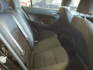 السلام عليكم كيه فورتي 2016 رقم بغداد.ماشيه 152 مكينه 2000دوش بدون ايرباك. السعر 110 اتصال ***********
