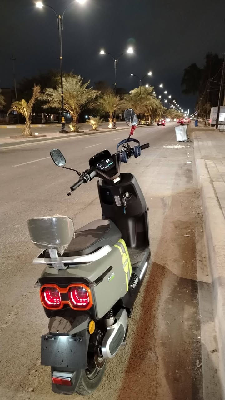 السلام عليكم دراجه شحن للبيع نوع الدراجه ريان ام عيون حجم الصغير 
عنوان بغداد
سعر دراجه خاص
***********
