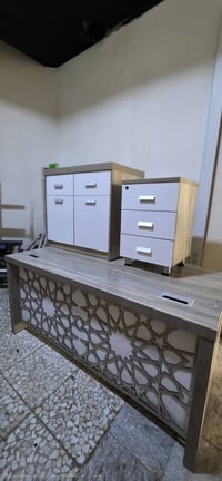 ميز مكتبي • مكتب مستعمل • ميز مع جرارات • مكتب بيجي • ميز 160 سم • ميز...
