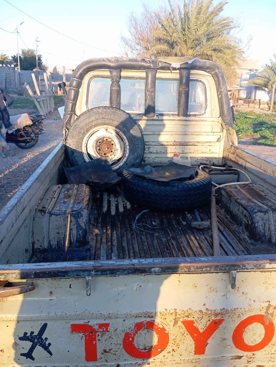 حوثيه للبيع شاص موديل ٨٩ محرك كاز ٦ سلندر لوكير شغال رقم ديالى الاستفسار الاتصال على الرقم ***********
