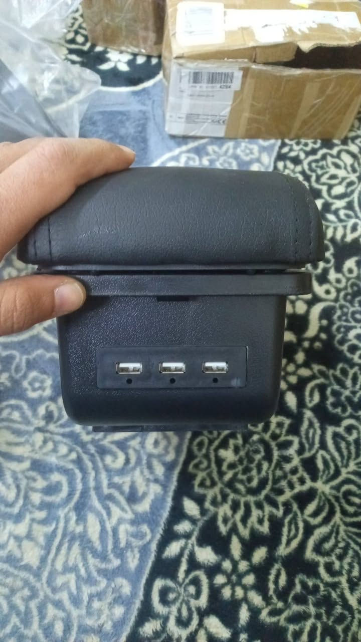 تجوه جوكر جديده مع 3 مخارج USB 
السعر 25 ماعندي توصيل


**إذا كنت صاحب هذا الإعلان وتريد حذفه لأي سبب، رجاءا أرسل رسالة إلى الدعم الفني**