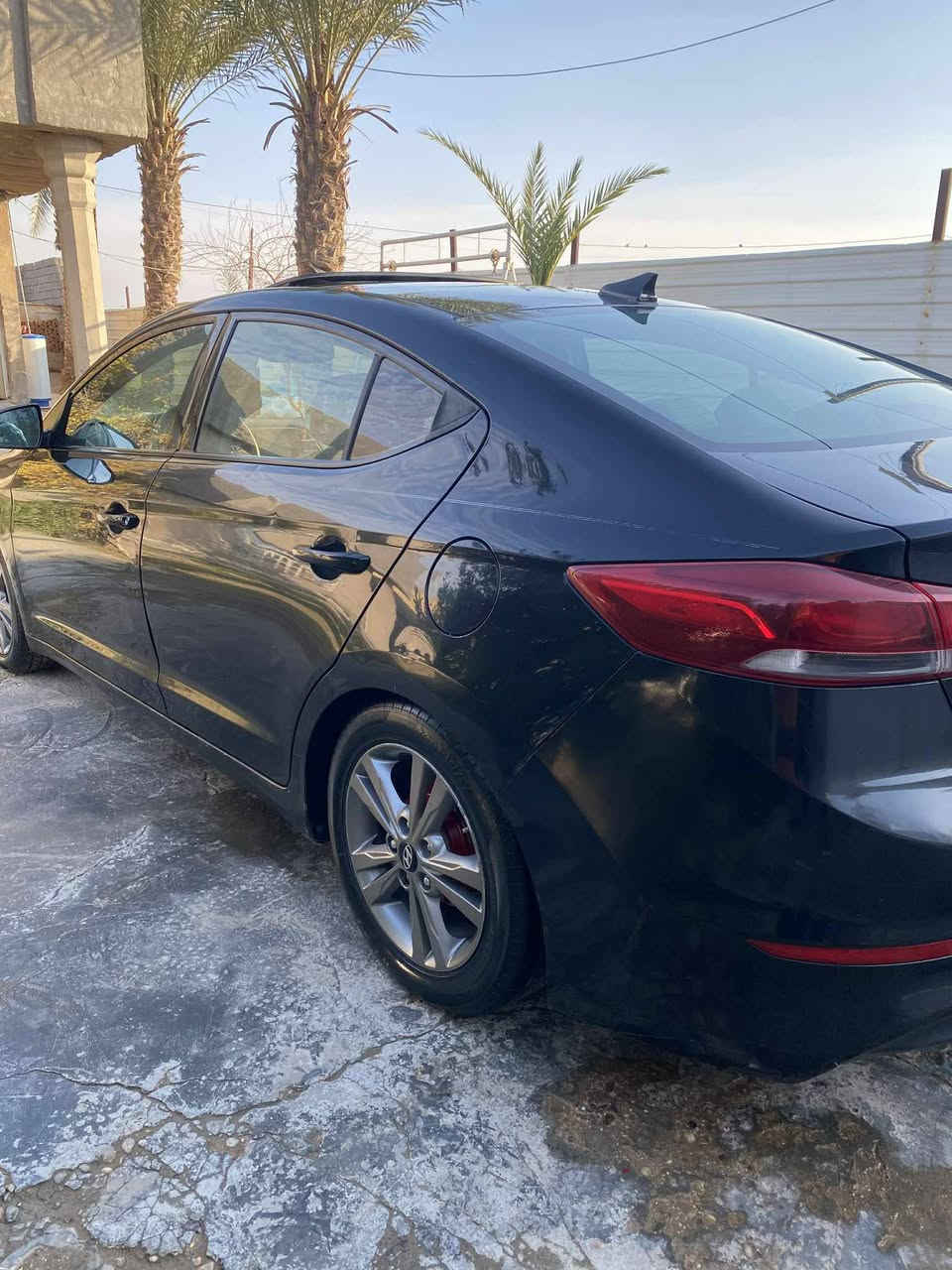 سلام عليكم
للبيع النترا موديل 17 فول 

 فتحه سقف بصمة تشغيل و بصمة ابواب 

كشن كهربائي ترحيب عند الاقتراب 

وارد امريكي 

ضرره اربع قطع 

رقم بغداد الجديد سنويه لل 31 

محرك 2000. گير at

السياره ماشيه 90 

السعر117 وبيه مجال للشراي

مكان بغداد ابو غريب 

***********واتساب

***********
