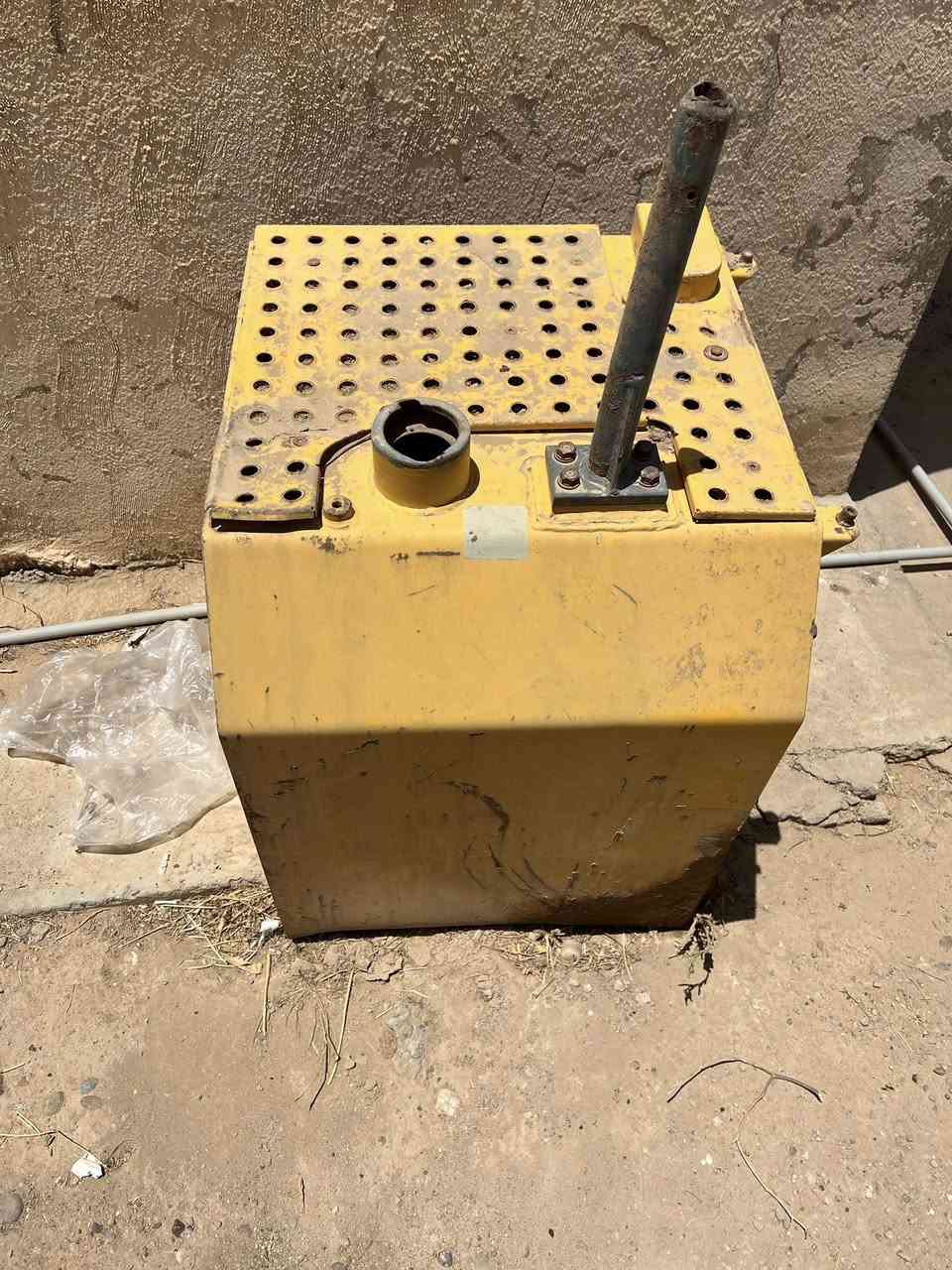 خزان حفاره للبيع ***********
