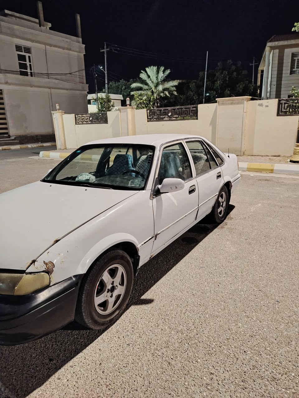 دايو برنس (فراشة)
موديل 1996
منظومة تبريد كامله (تبريد ثلج) 
رقم بغداد سنوية باسمي
دواخل جاهزه 
غرفتة حلوه 
محرك 1800 جاهز لا تنقيص ولا تبخير
كير اوتو جاهز
حدادية جاهزه
تايرات جديد
العنوان :الفلوجه الصقلاويه 
*********** 
***********
السعر $ 36
