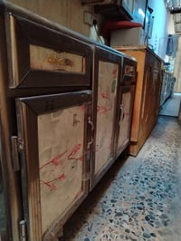 بغداد • خزائن • أغراض منزلية