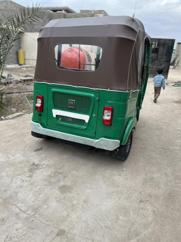 السلام عليكم تكتك للبيع مديل 21 رقم بصرة انكليزي مابيها اي نقص العنوان بصره شط العرب الجزيرة ***********
