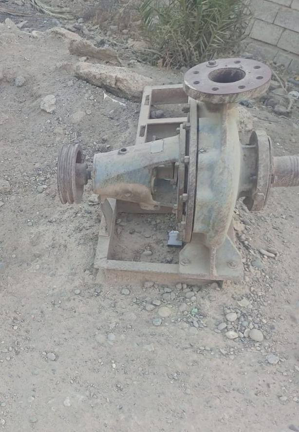 السلام عليكم  خنزيره مع خزان ماء للبيع.. سعه الخزان 10000
الرقم ***********
