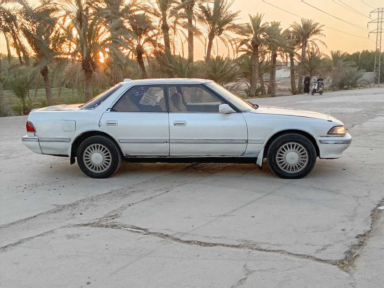 السعر ((35)) وبيها مجال الاتصال ((***********)) 
مارك عضم مديل (91) رقم نجف الماني تحويل ثاني يوم

مكينه وكير ونجي ناعم جدد حداديه جديده تخم تاير جديد كهربائيات شغاله

ملاحضه // سياره مكفوله من الكص وانقل جثه والضربه القويه السياره جديده وجاهزه

داخلها جديد
مكان السياره نجف كوفه

مكلف بنشر تصل علا صاحب رقم
