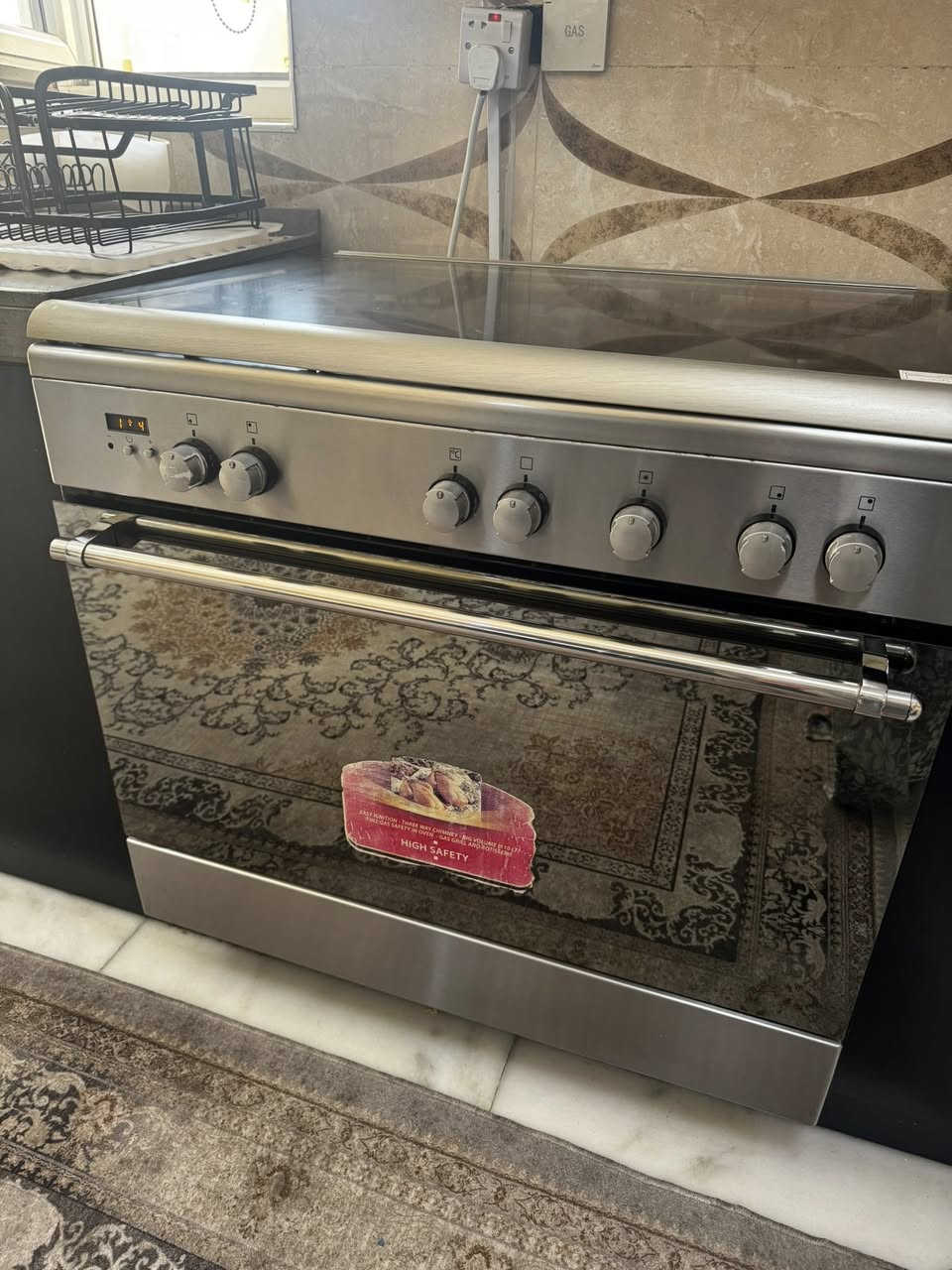 كاونتر تركي للبيع hdf مع جميع الأجهزة الكهربائية و الطباخ ، الكاونتر مودرن شغل درجة اولا


**إذا كنت صاحب هذا الإعلان وتريد حذفه لأي سبب، رجاءا أرسل رسالة إلى الدعم الفني**