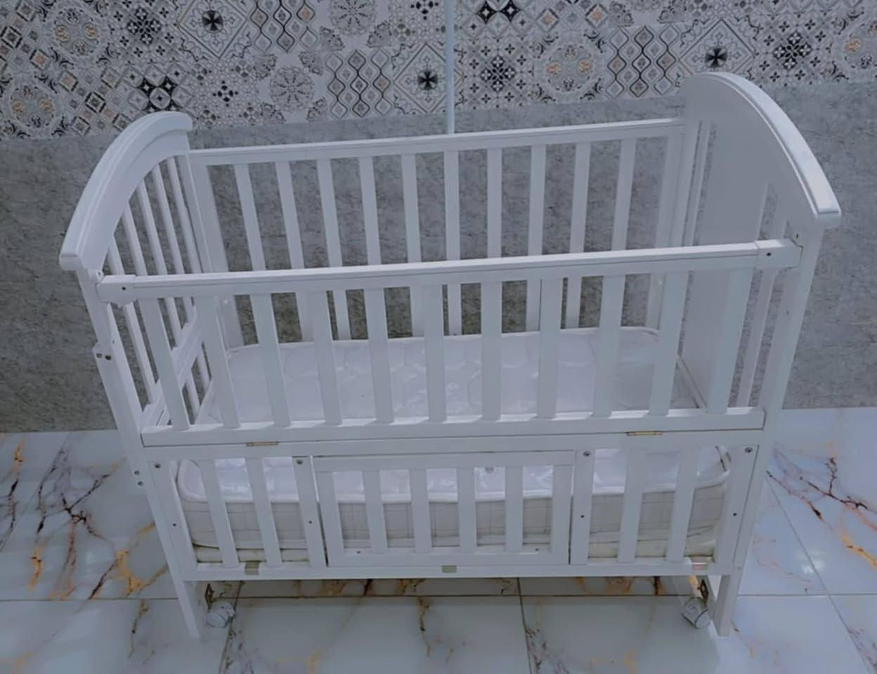 سرير ينفتح من جهة الام وبي مخزن هو والدوشك والتول استعمال قليل نظيف جدا السعر 100 وبي مجال بسيط مكاني بغداد زعفرانية


**إذا كنت صاحب هذا الإعلان وتريد حذفه لأي سبب، رجاءا أرسل رسالة إلى الدعم الفني**