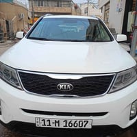 سورنتو 2015 خليجي السيارة مكفولة من الضربة والصبغ ماعدا بارد بسيط بطرف...