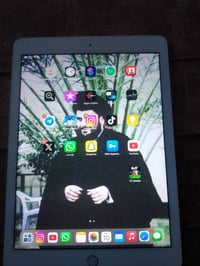 ايباد اير 2 • نضيف • بعقوبة