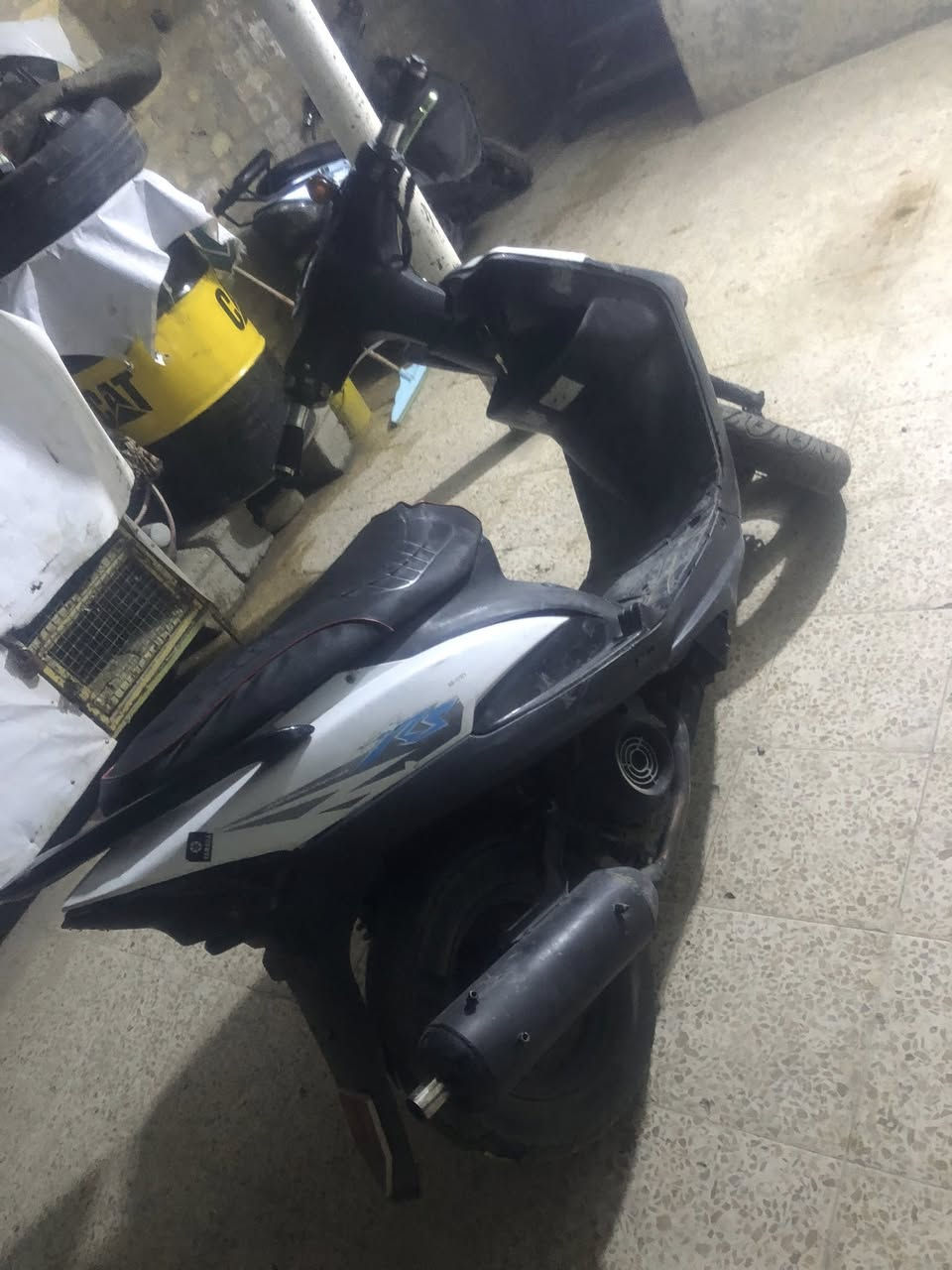 ماكس عدلة كلة شغال سلف هندر بوشة ٥٥ مابيه نقص لا تبخير لا تنقيص ٣٠٠ وبيها مجال قليل بكاني بعقوبة تحرير ***********
