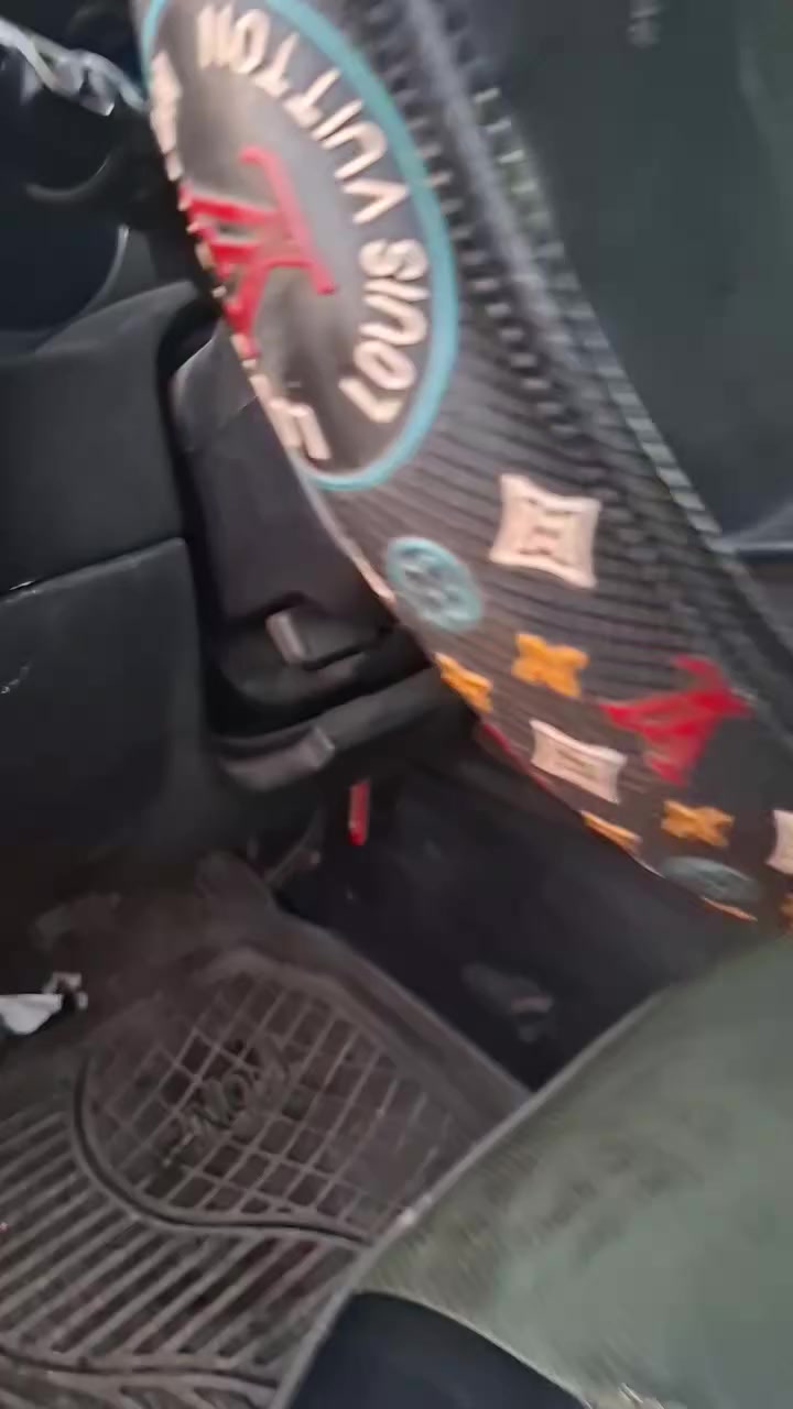 اخوان محرك همر H3 للبيع 
بي صوت خشونه 
راح اشيله من السياره للبيع 
قيم باليحبه الله
المكان الانبار حديثه


**إذا كنت صاحب هذا الإعلان وتريد حذفه لأي سبب، رجاءا أرسل رسالة إلى الدعم الفني**